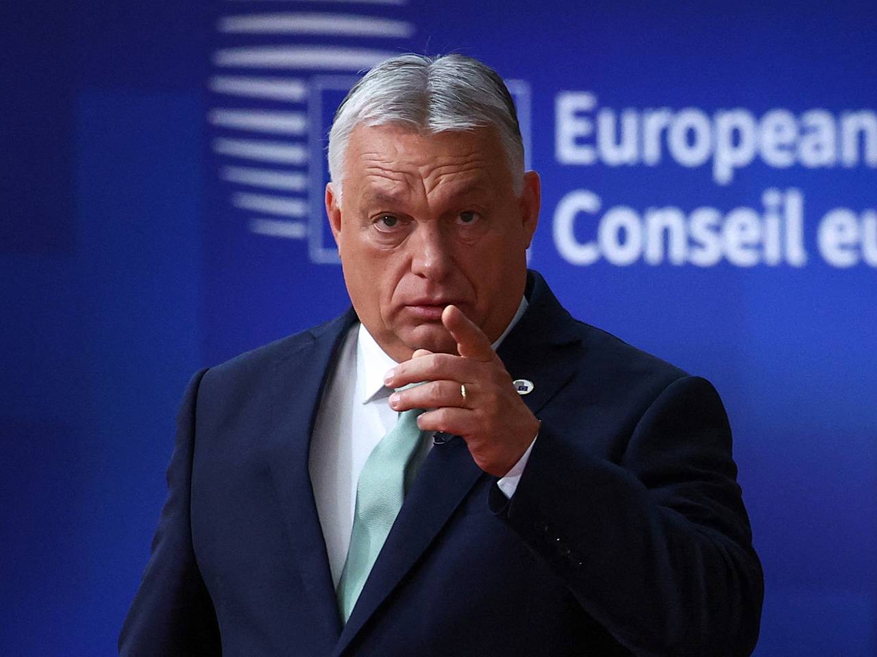 Орбан потребовал от ЕС ввести санкции против Украины