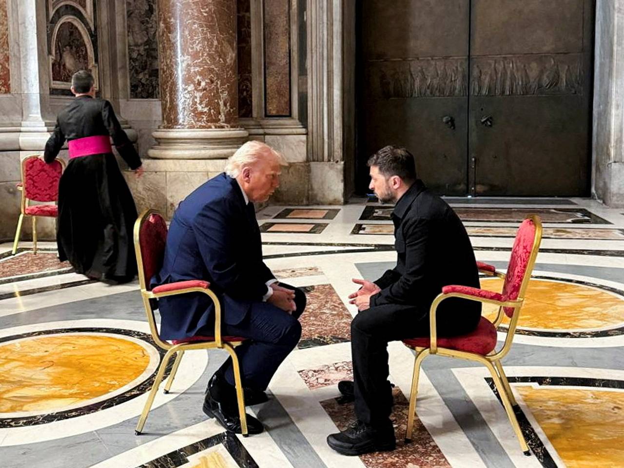 Зеленский рассказал о готовящейся мегасделке с Трампом