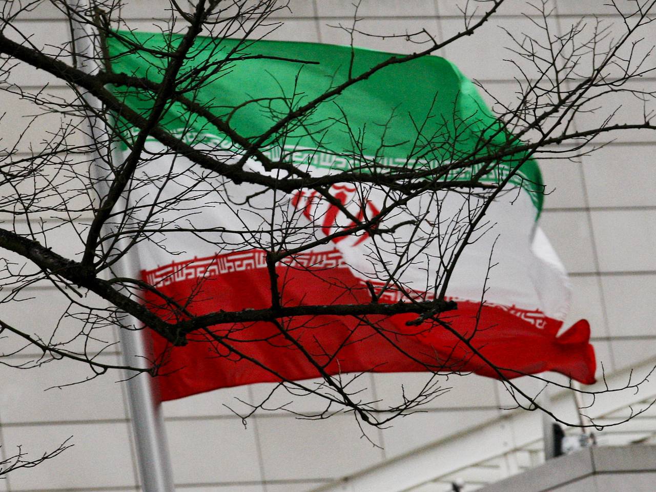 Посольство Ирана ответило на обвинения в подготовке атак на евреев в Германии