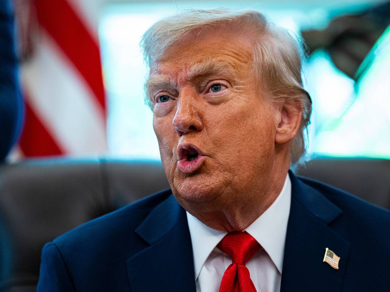 Трамп пригрозил странам ограничениями на экспорт чипов из-за цифровых налогов