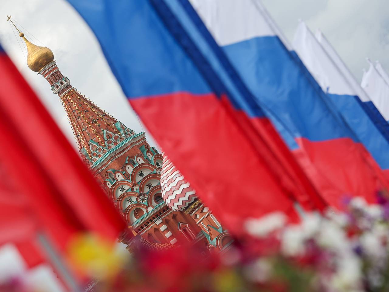 Российский посол назвал цель западных санкций