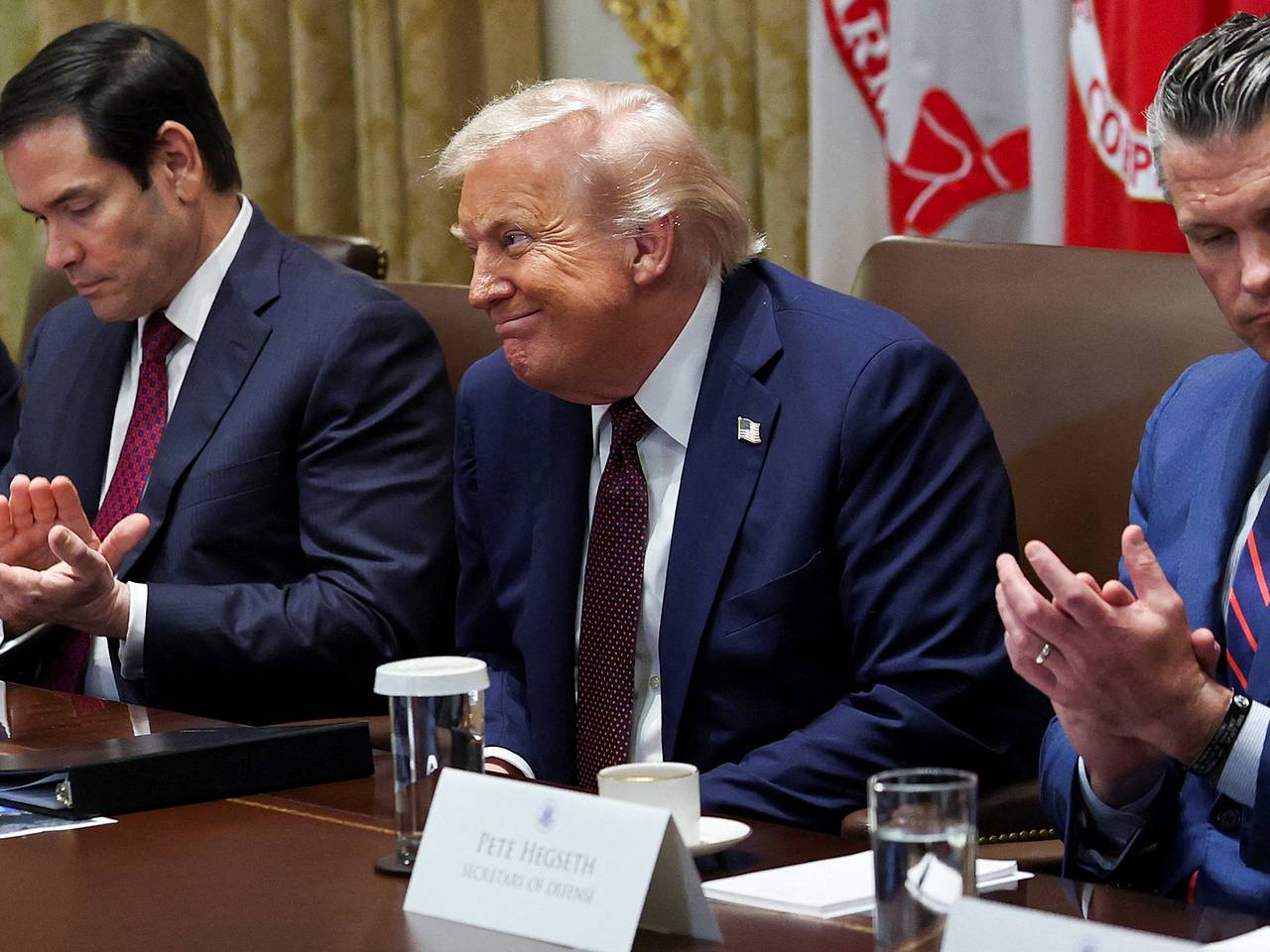 Трампа заподозрили в тайной операции по развалу государства