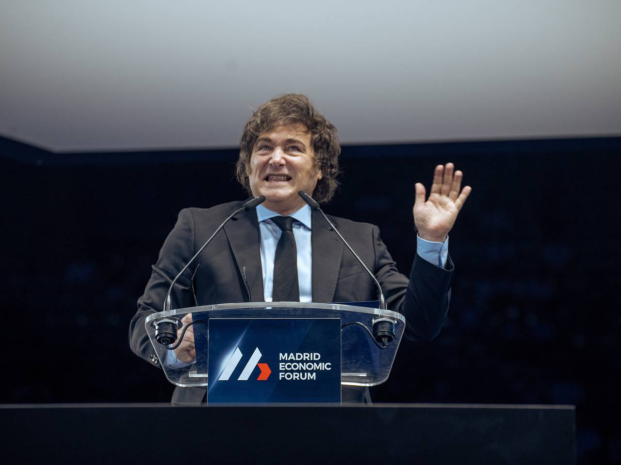 Протестующие напали на кортеж президента Аргентины