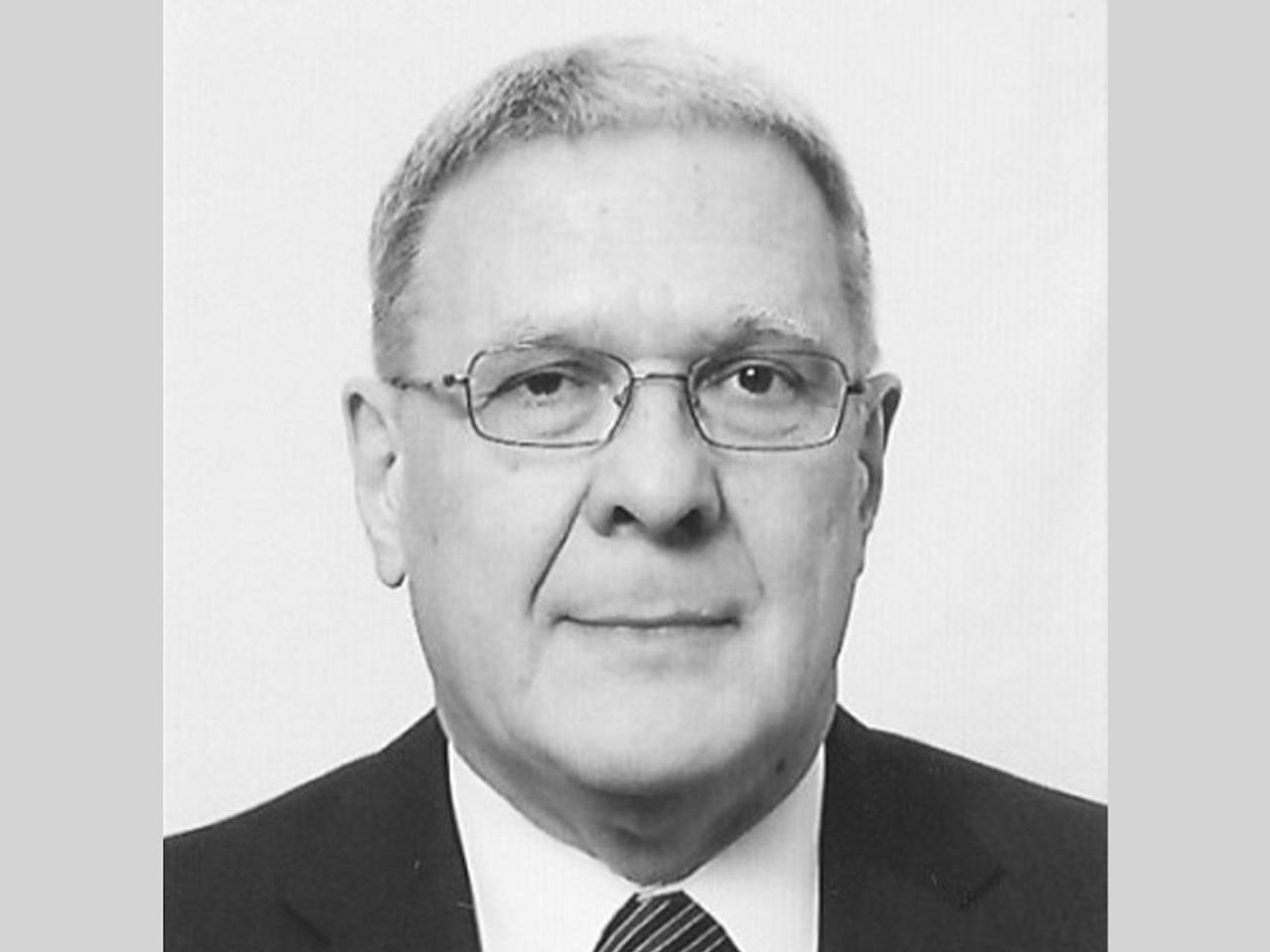 Стало известно о смерти бывшего российского посла