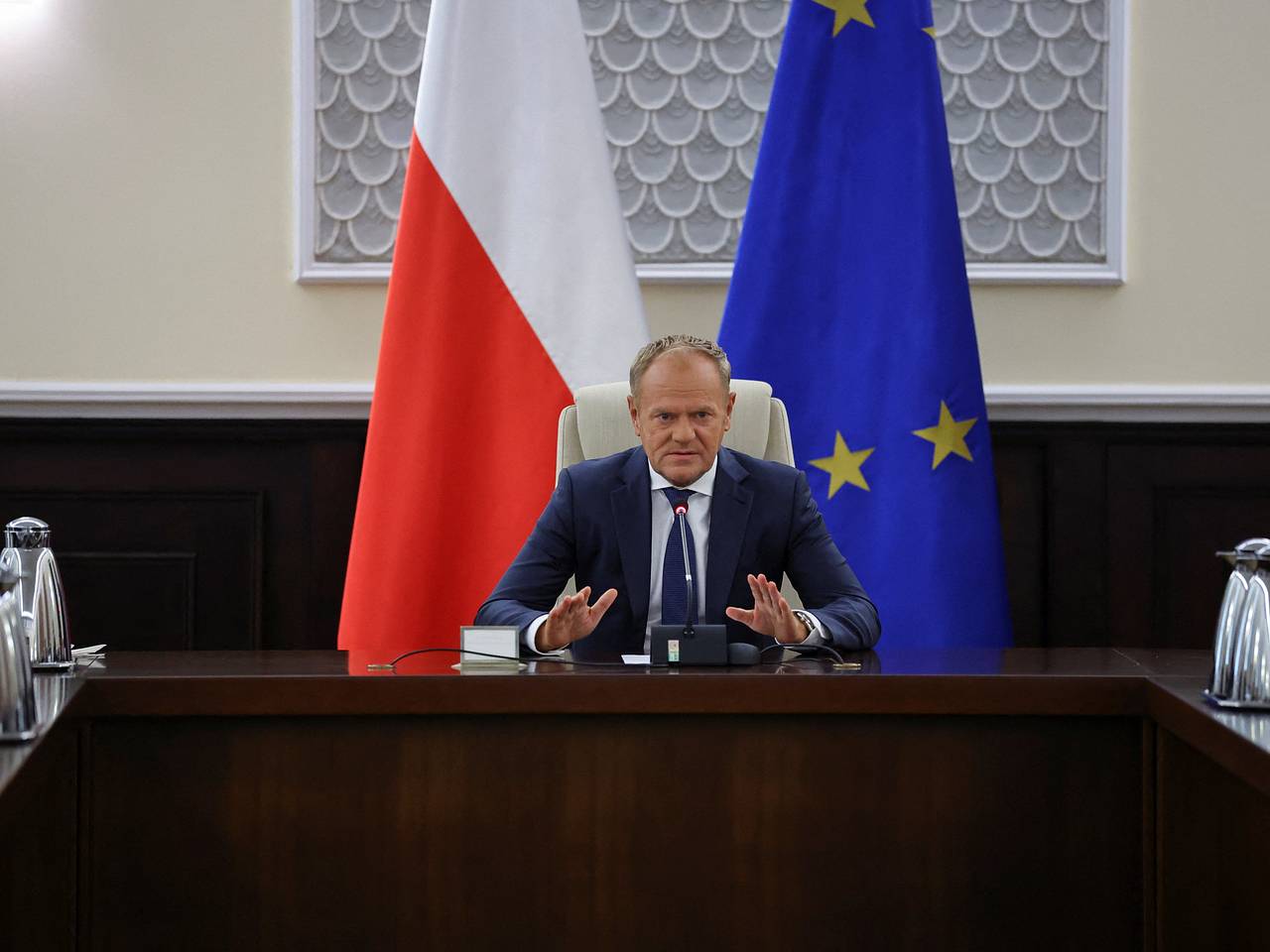 Премьер Польши обвинил Россию в конфронтации со всем миром после инцидента с дронами