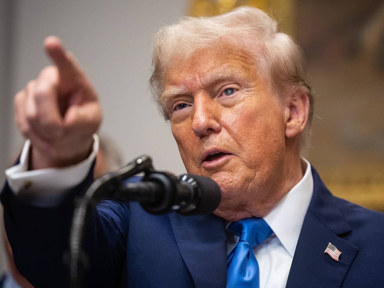 Трамп высказался о поставках американского оружия Украине
