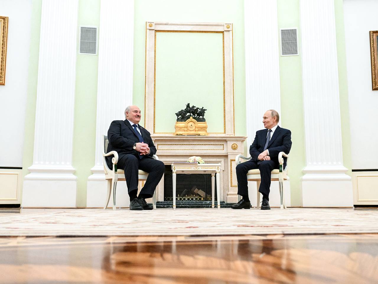 Путин и Лукашенко вместе заслушали доклад Генштаба России