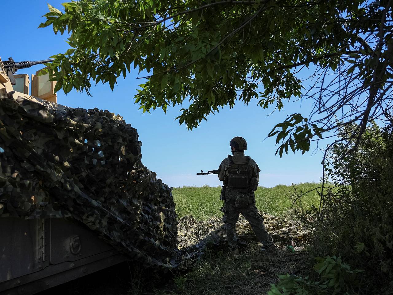 Украинские пограничники застрелили пытавшегося пересечь границу мужчину