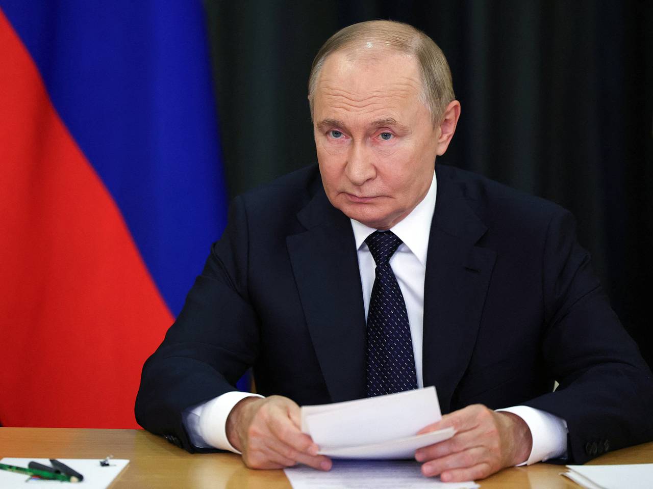 Депутат Европарламента сравнил положение Путина и Зеленского