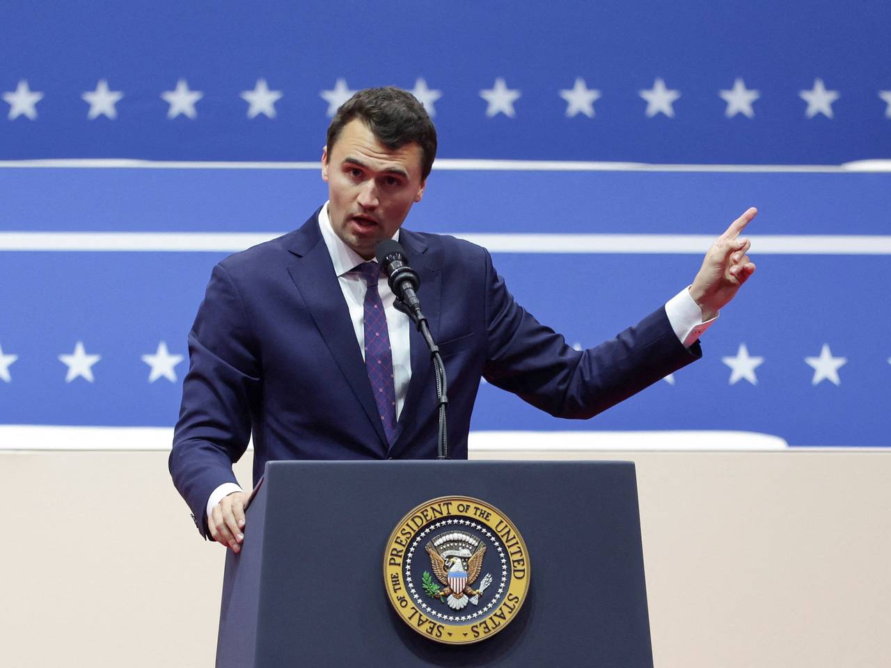 Соратник Трампа Кирк умер после покушения