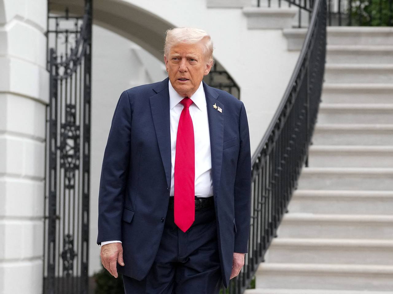 Трамп пообещал уволить высокопоставленных военных при одном условии