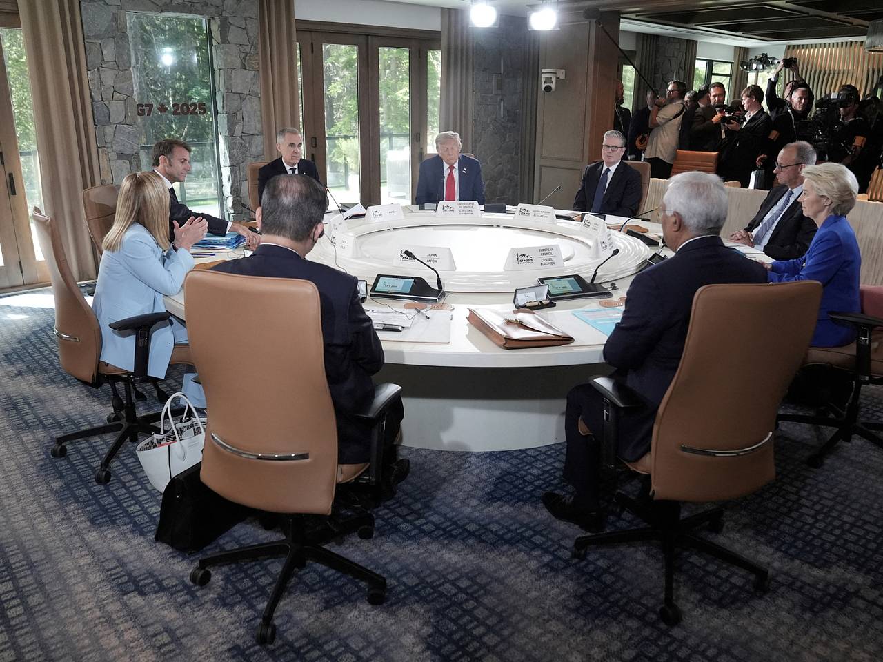 Страны G7 решили усилить давление на Россию
