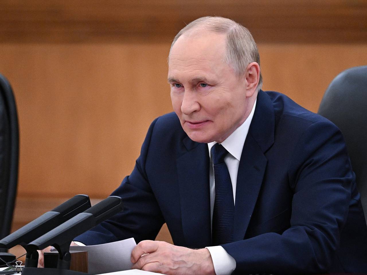 Путин приехал на торжественный прием после военного парада в Пекине
