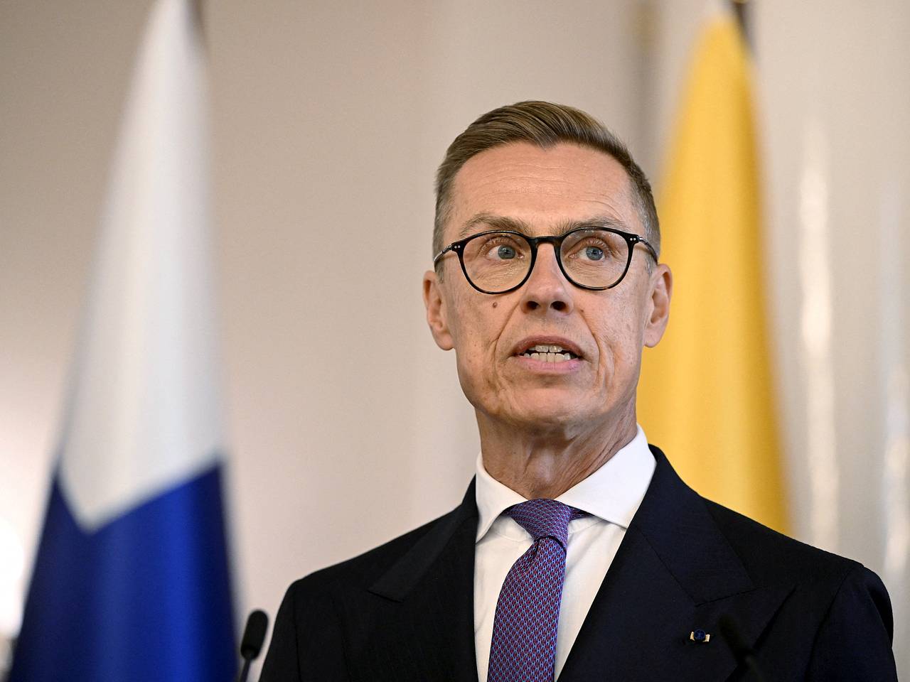 Стубб высказался о гарантиях безопасности США Украине