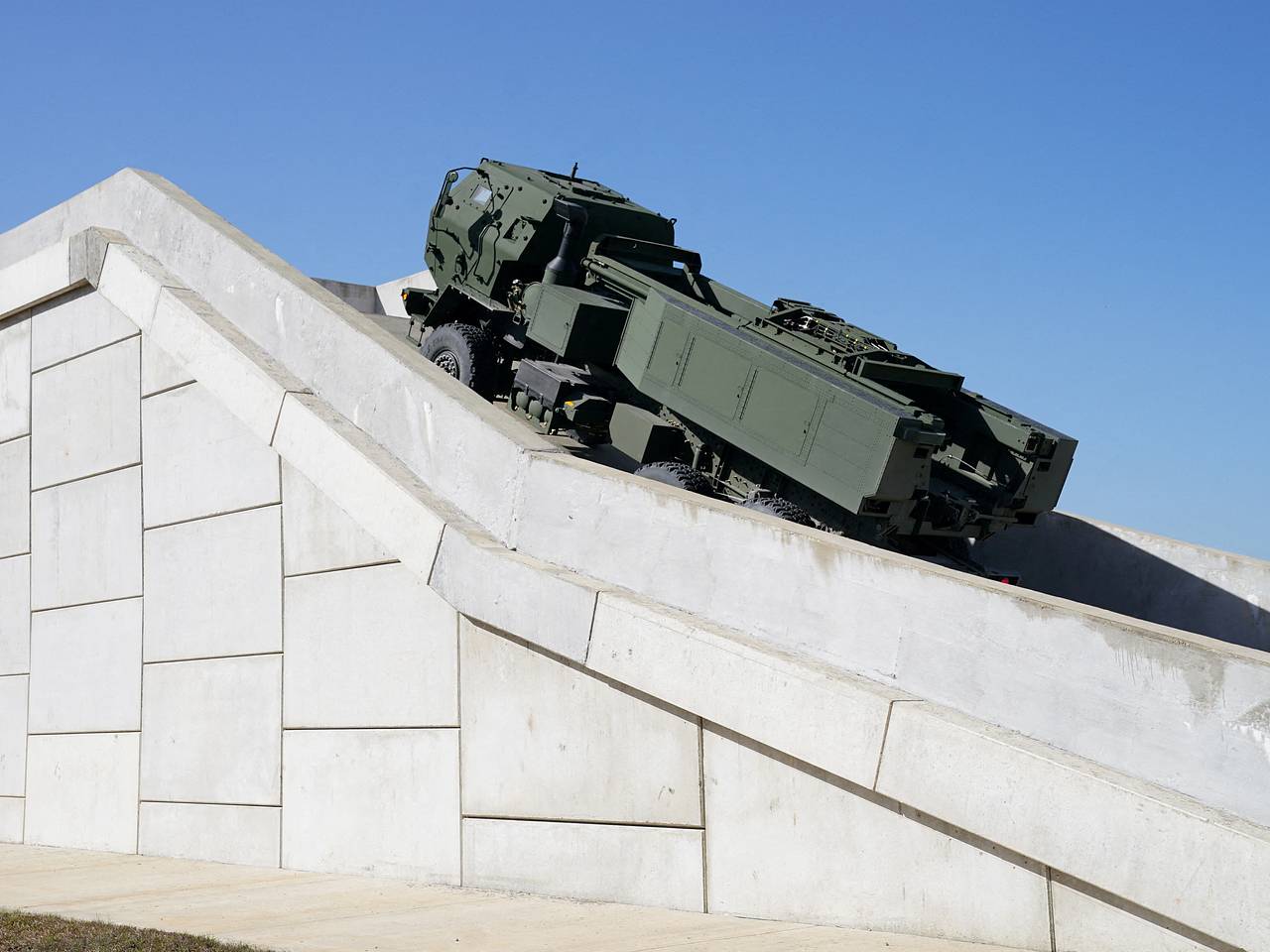 Стало известно о переброске Украиной HIMARS на границу с ДНР