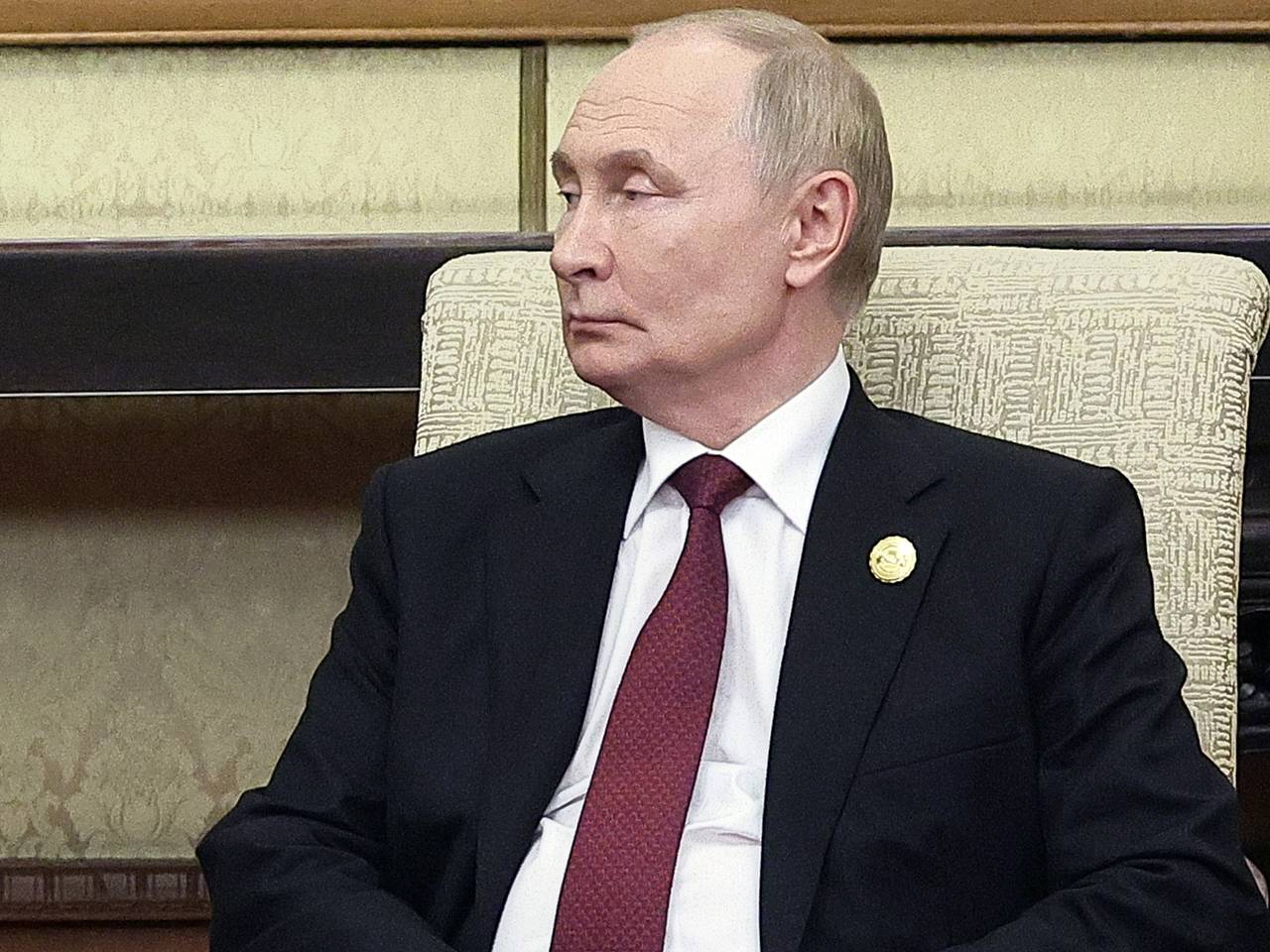 Путин задался вопросом о смысле встречи с Зеленским