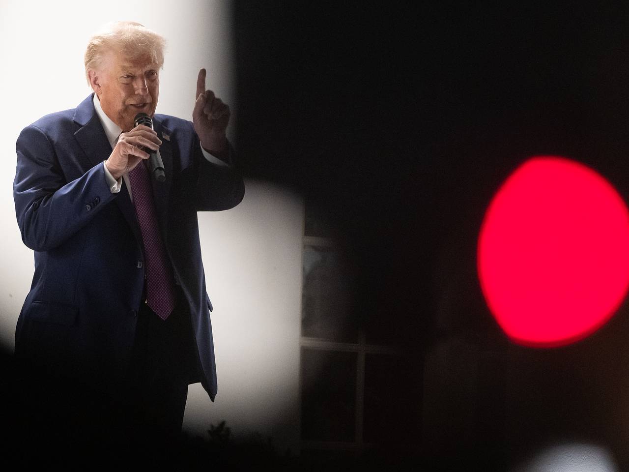 Россию призвали ответить на угрозы Трампа Венесуэле