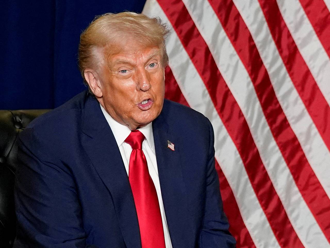 Трамп поручил отправить в американский город войска для борьбы с «внутренним терроризмом»