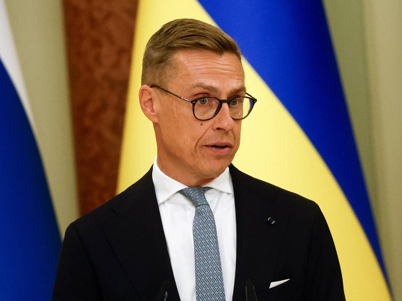 Стубб рассказал о нехватке времени на жену из-за Зеленского