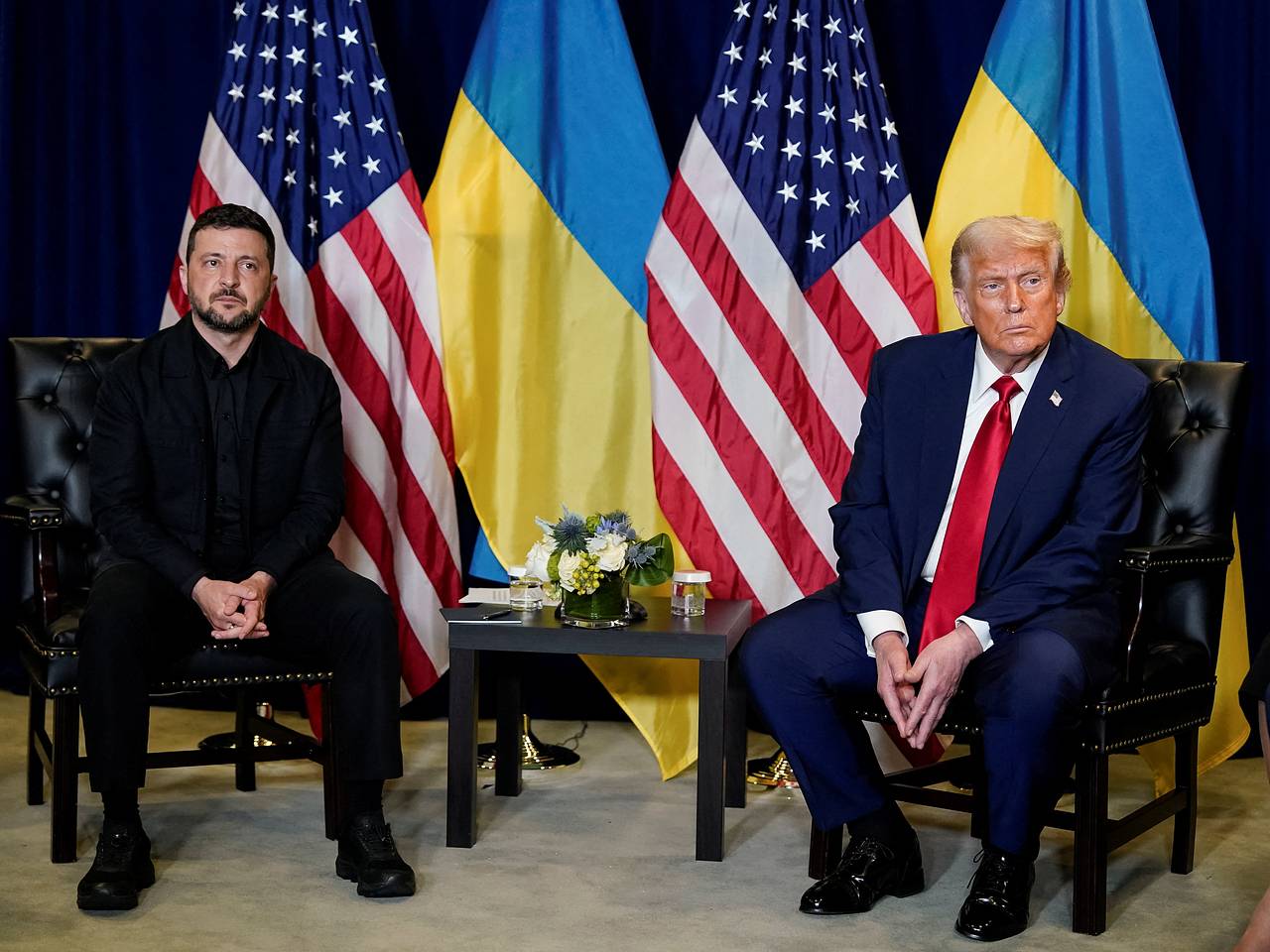 Профайлер проанализировал позу Зеленского на встрече с Трампом и пришел к одному выводу