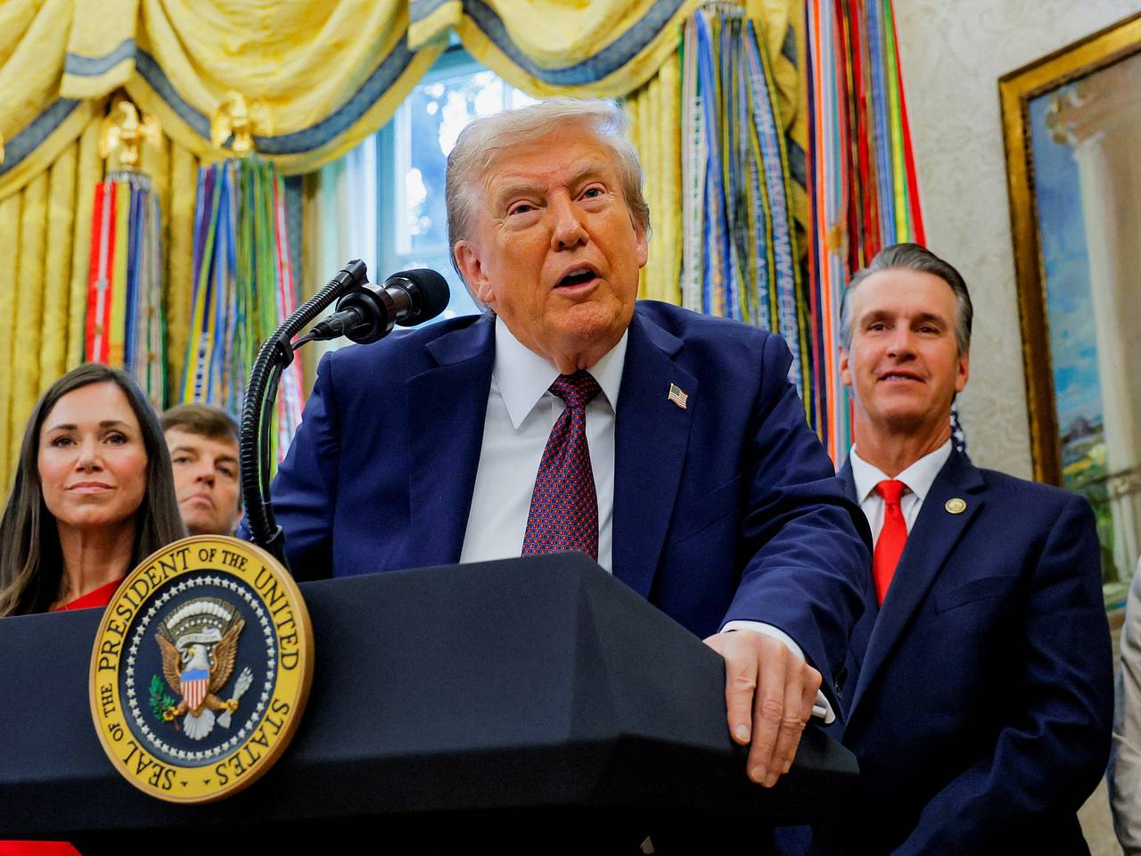 Слова Трампа о «заговоре» России, Китая и КНДР против США объяснили