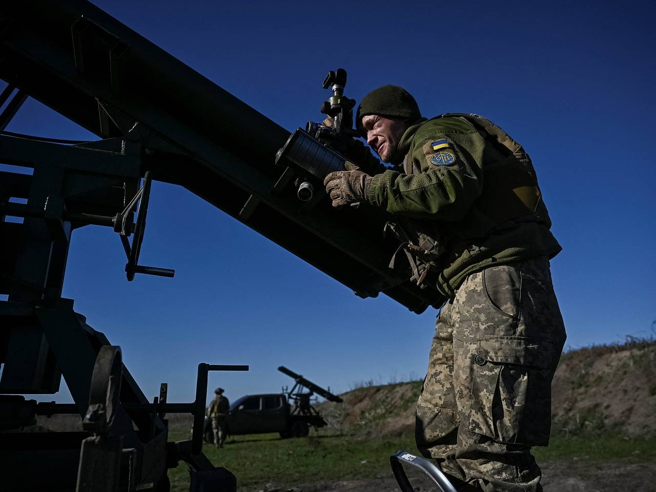 Зеленский пожаловался на недостаток у Украины больших и толстых ракет