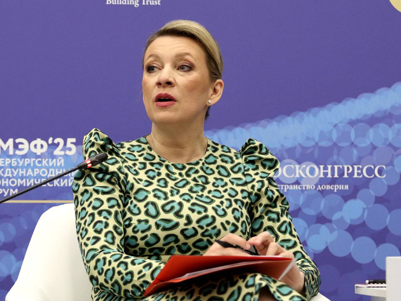 Захарова прокомментировала покушение на соратника Трампа
