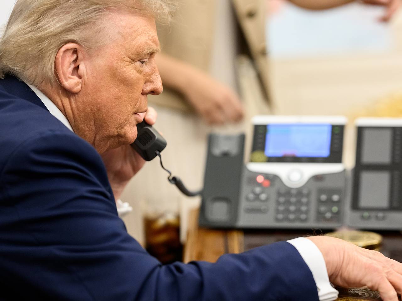 Европа захотела созвониться с Трампом из-за России