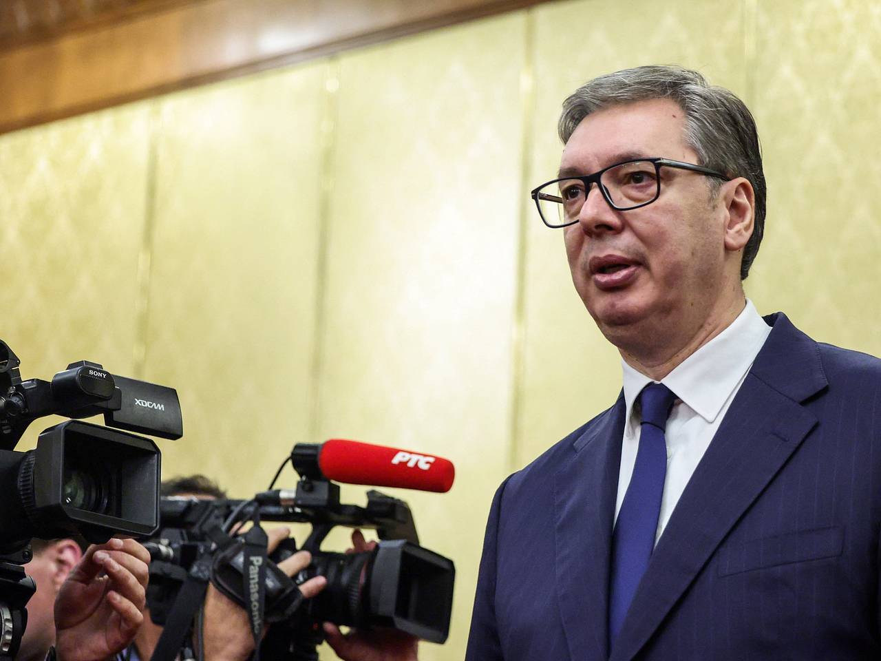 Президент Сербии поблагодарил Россию за предупреждение о майдане