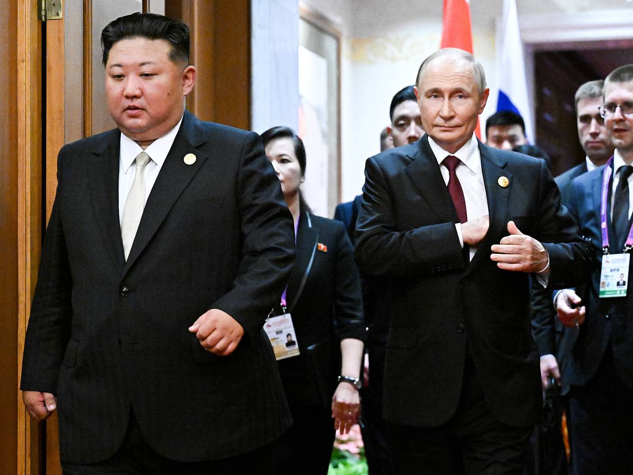 Путин пригласил Ким Чен Ына в Москву