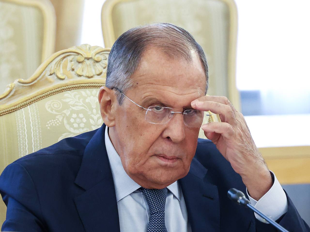 В МИД описали принципы Зеленского словами «очередной цирковой номер»