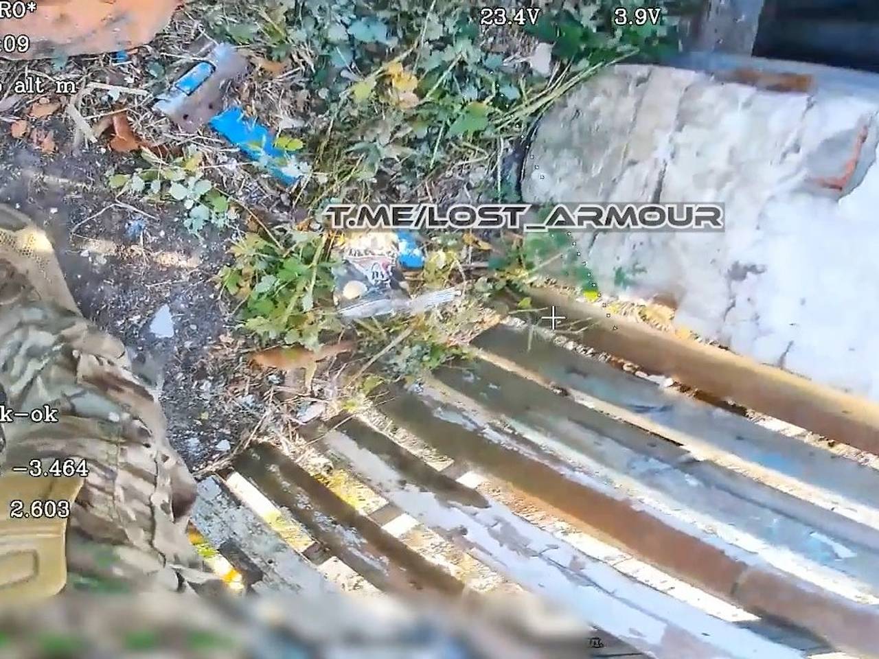 Появилось видео взорвавшегося у ног бойца ВСУ дрона