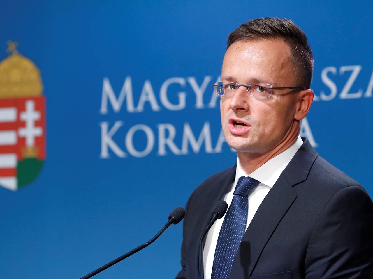 Сийярто пожаловался на попытки втянуть Венгрию в конфликт на Украине