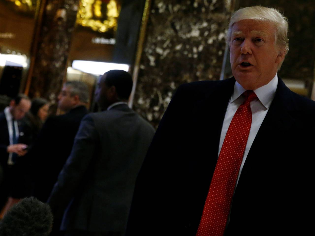 Трамп заявил о второй и третьей фазе по давлению на Россию