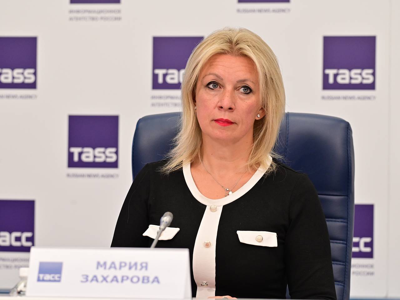 Захарова оценила желание трех членов СБ ООН вернуть санкции против Ирана