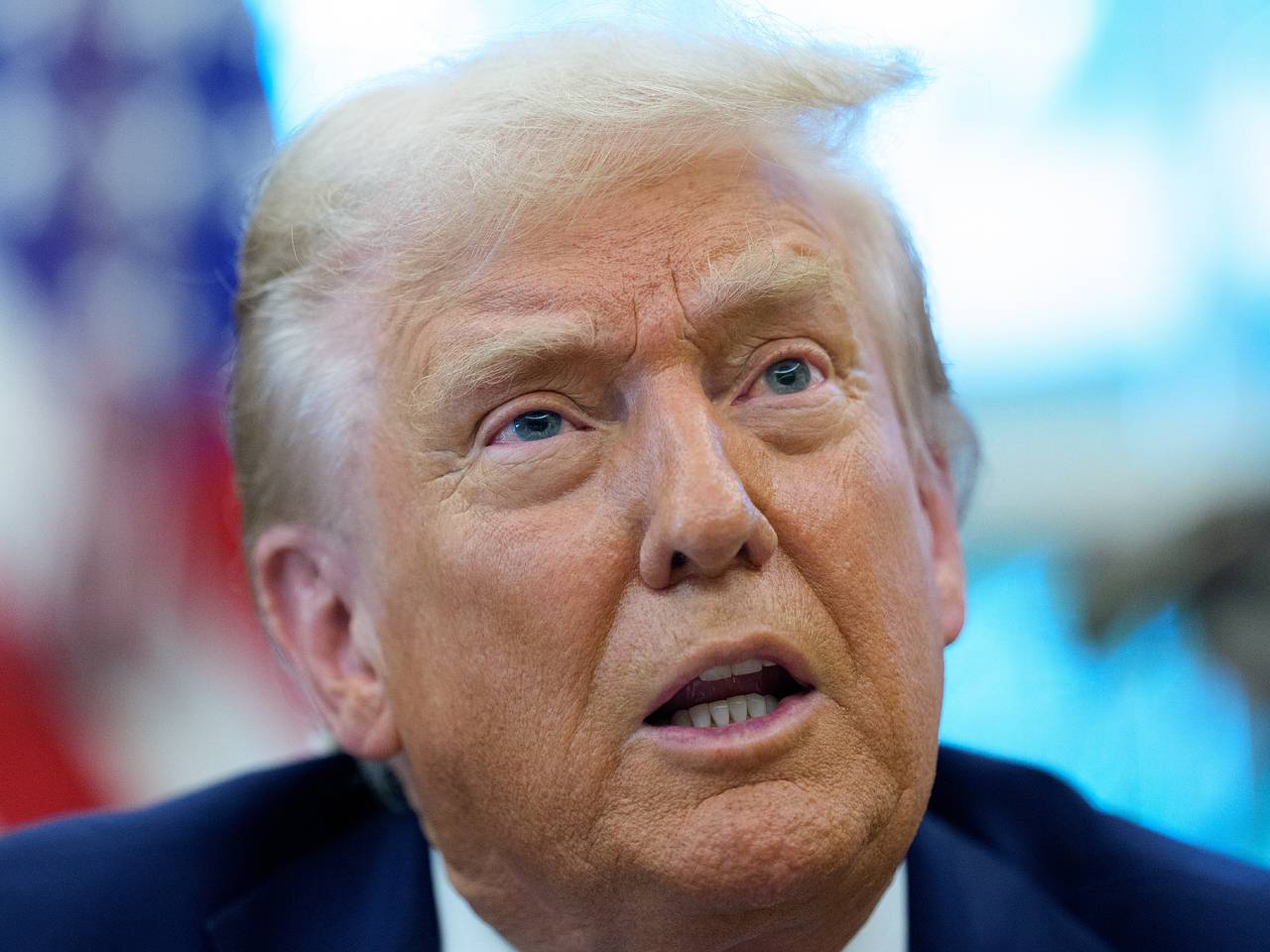 Трамп выступит с заявлением