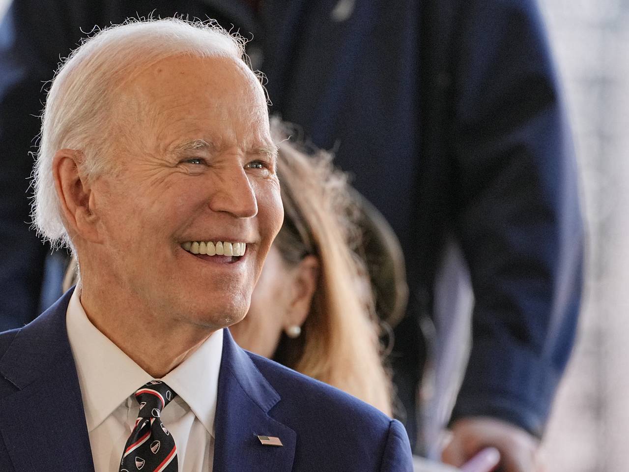 Экс-президенту США провели операцию по удалению раковых клеток с кожи