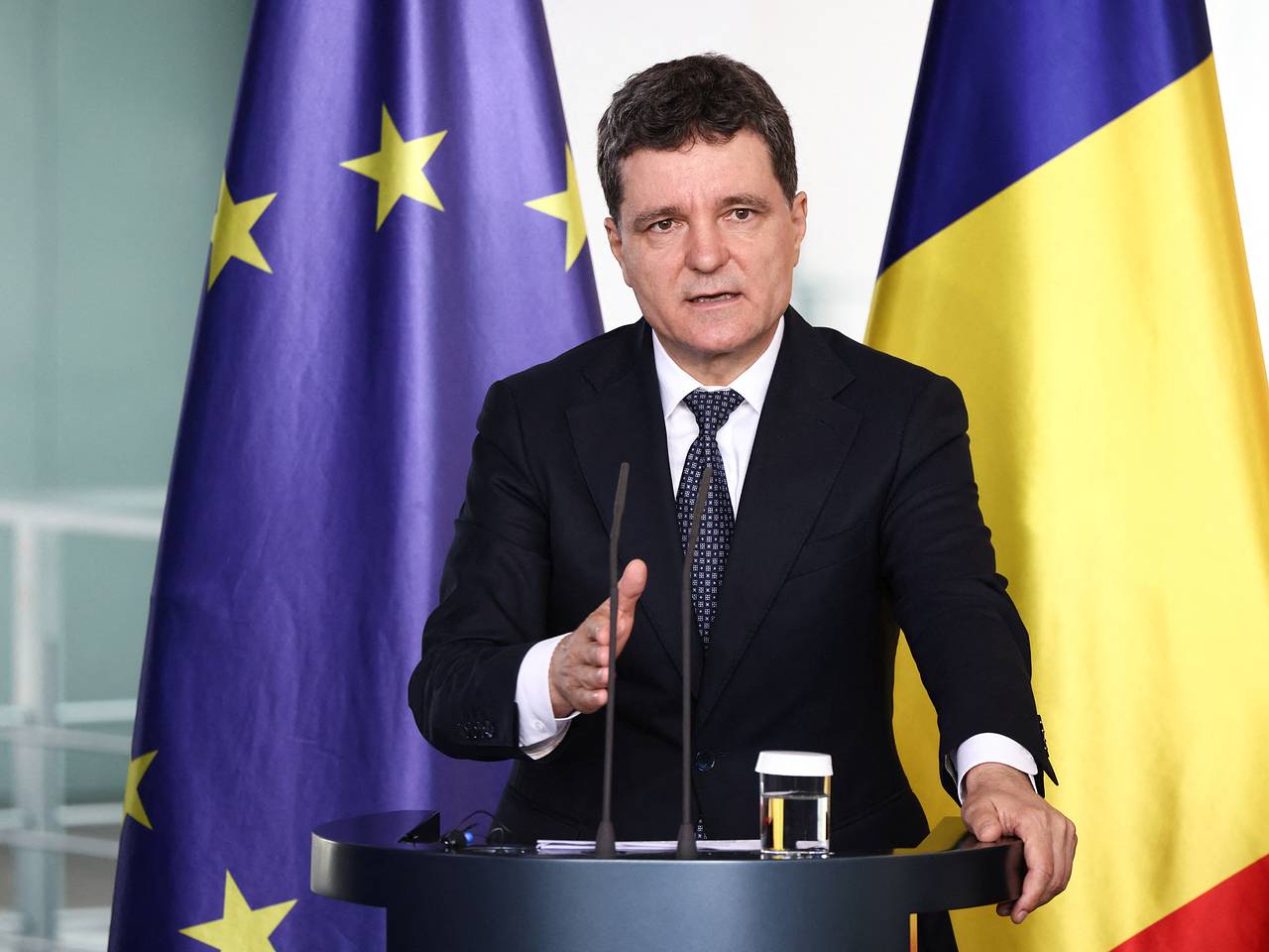 Политолог рассказал о предложенном Молдавии украинском пути