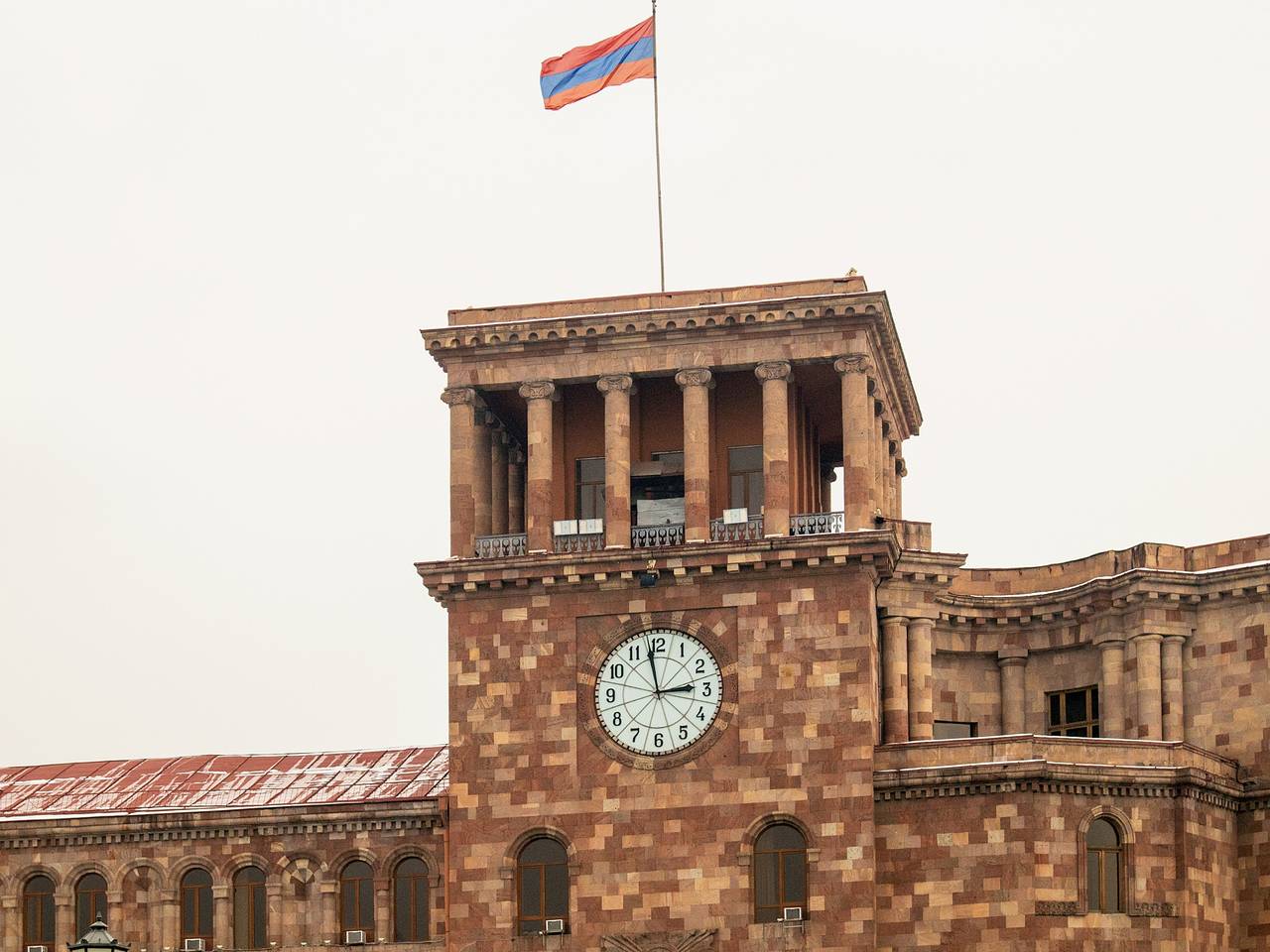 В МИД не увидели противоречий в стремлении Армении в ЕС и ее членстве в ЕАЭС
