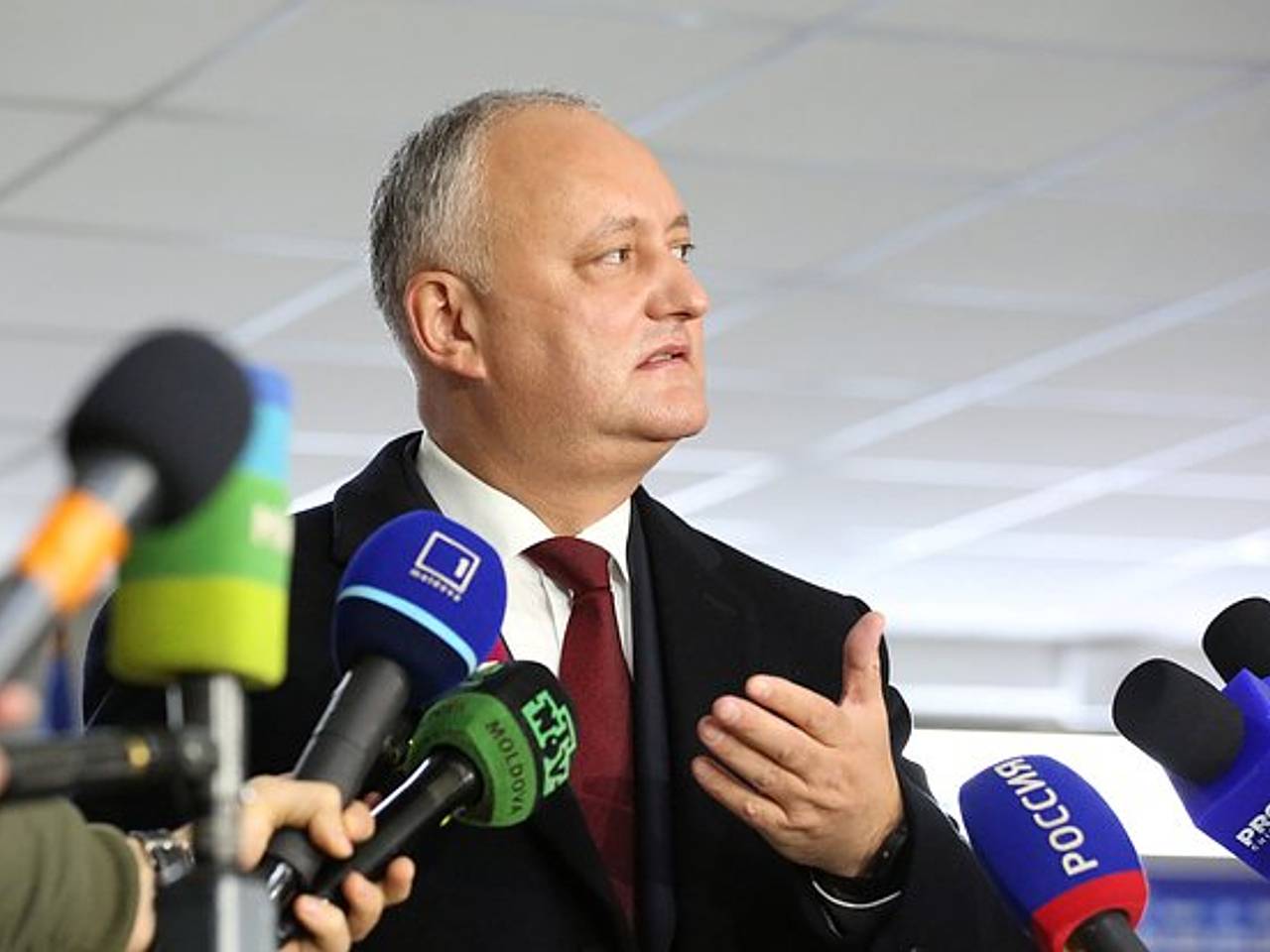 Додон сообщил о планах оппозиции Молдавии провести мирные протесты