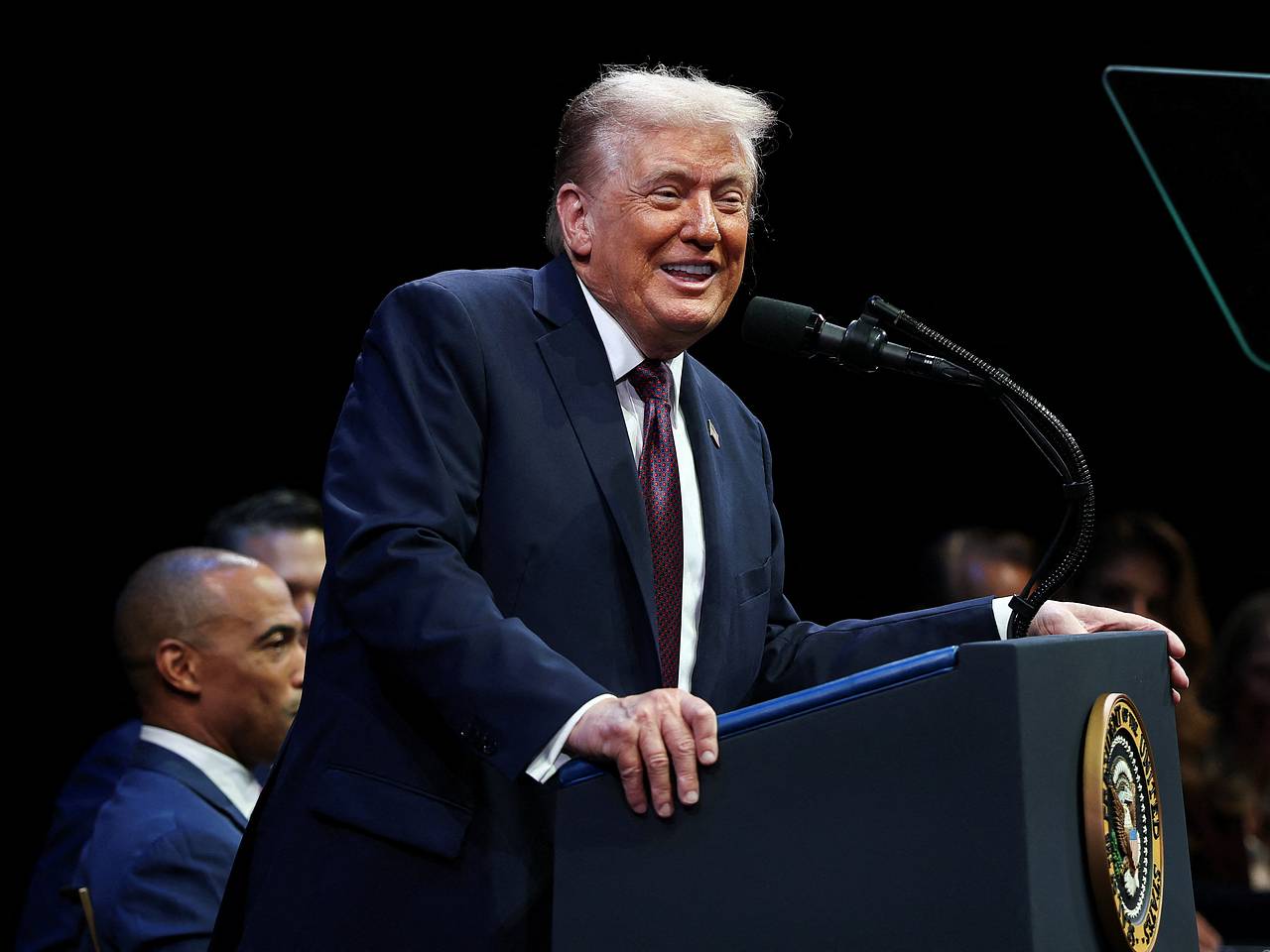 Трамп отверг повторение ударов Израиля по Катару