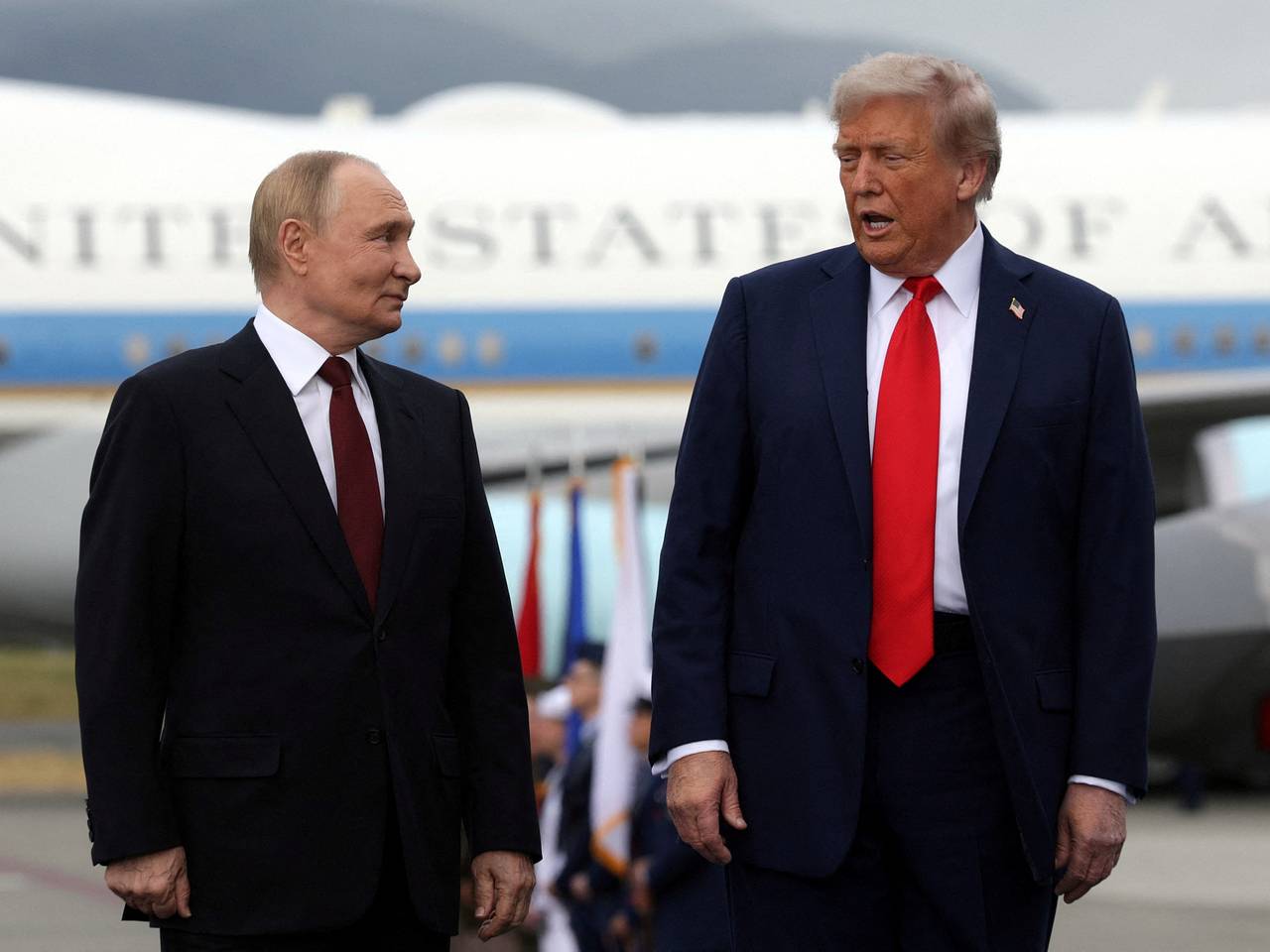 Песков ответил на вопрос о новой встрече Путина и Трампа
