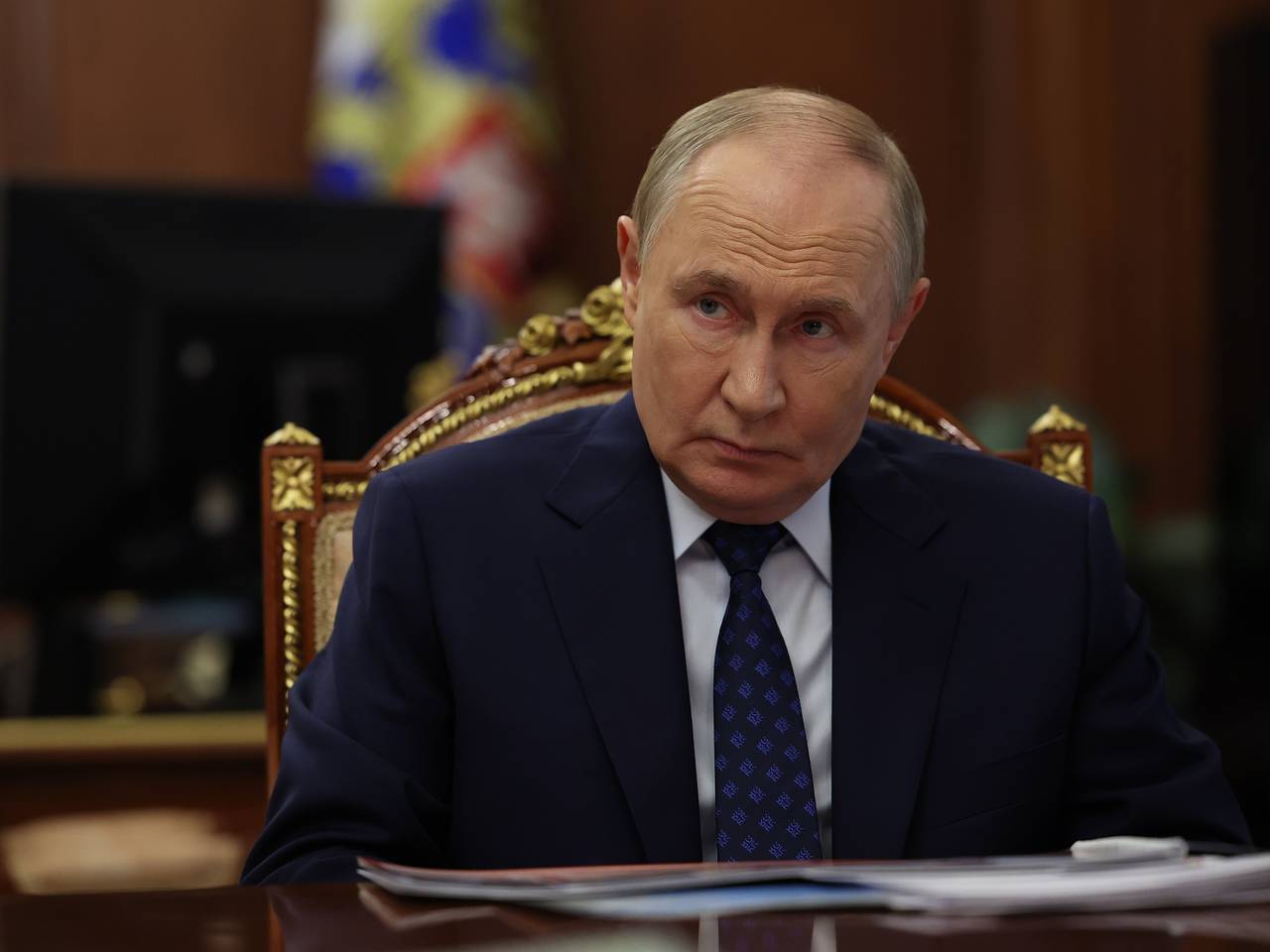Путин захотел обратиться к МИД за советом