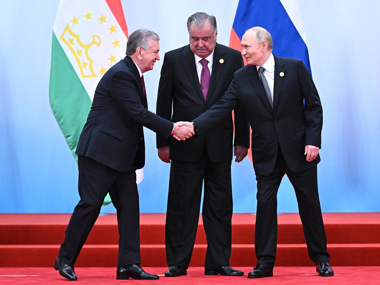 Путин поздравил президента дружественной страны после высказываний о Киеве и Баку