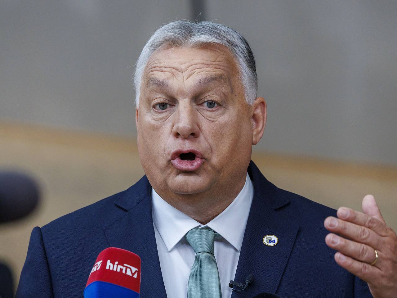 Венгрию призвали готовиться к насилию