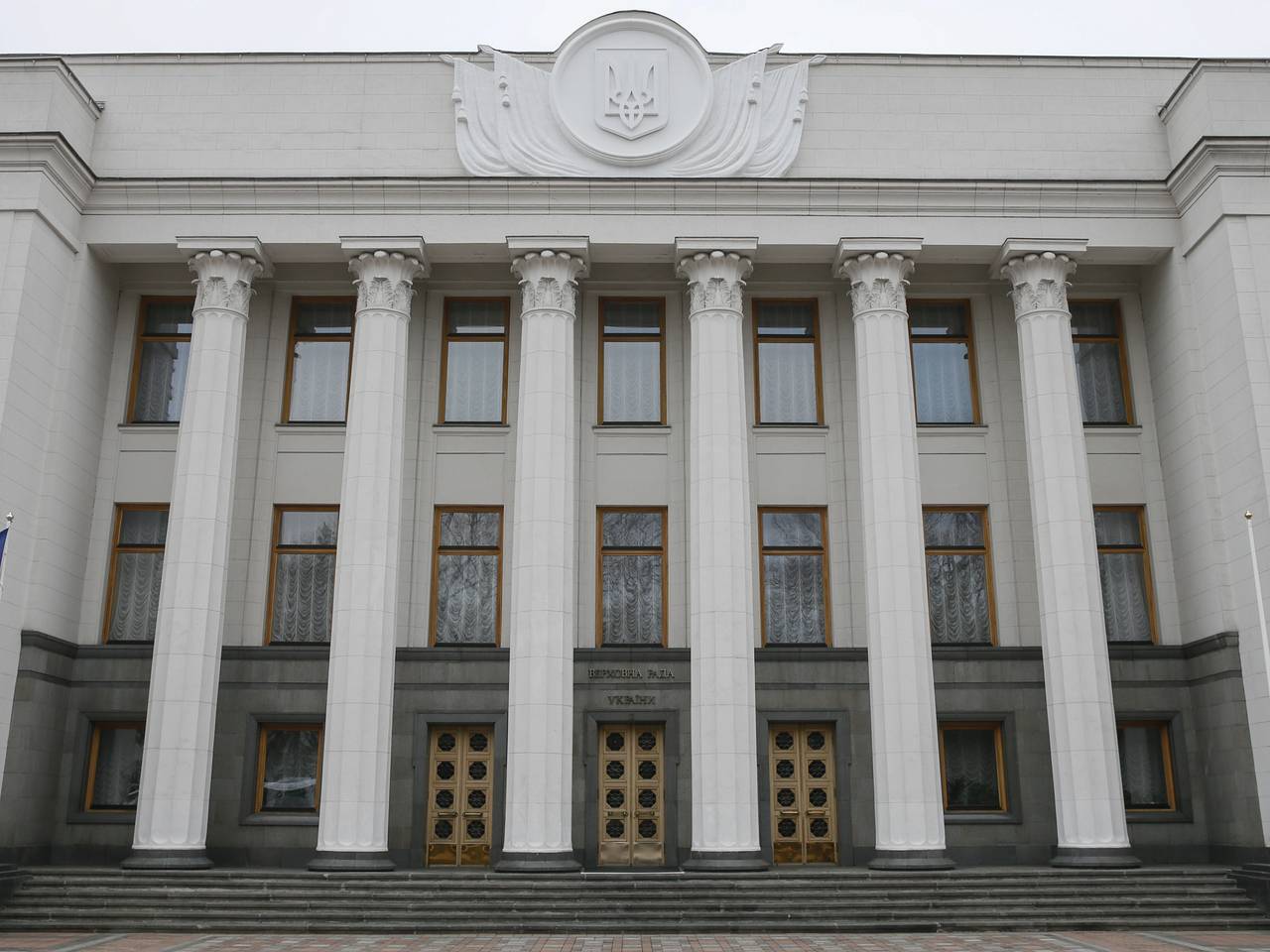 На Украине ратифицировали соглашение о столетнем сотрудничестве с Британией