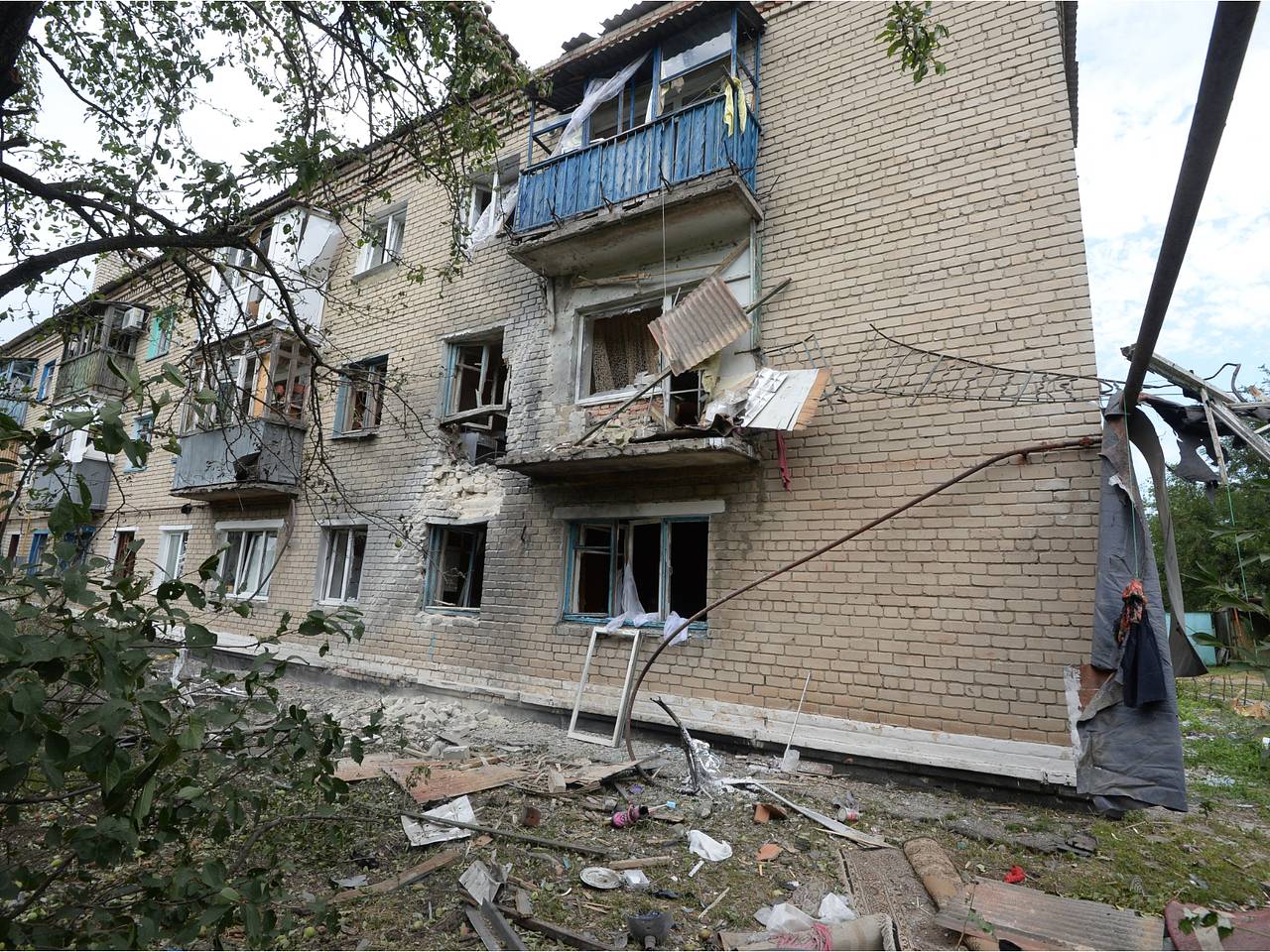 Жительница Марьинки рассказала о разрушенном ВСУ городе