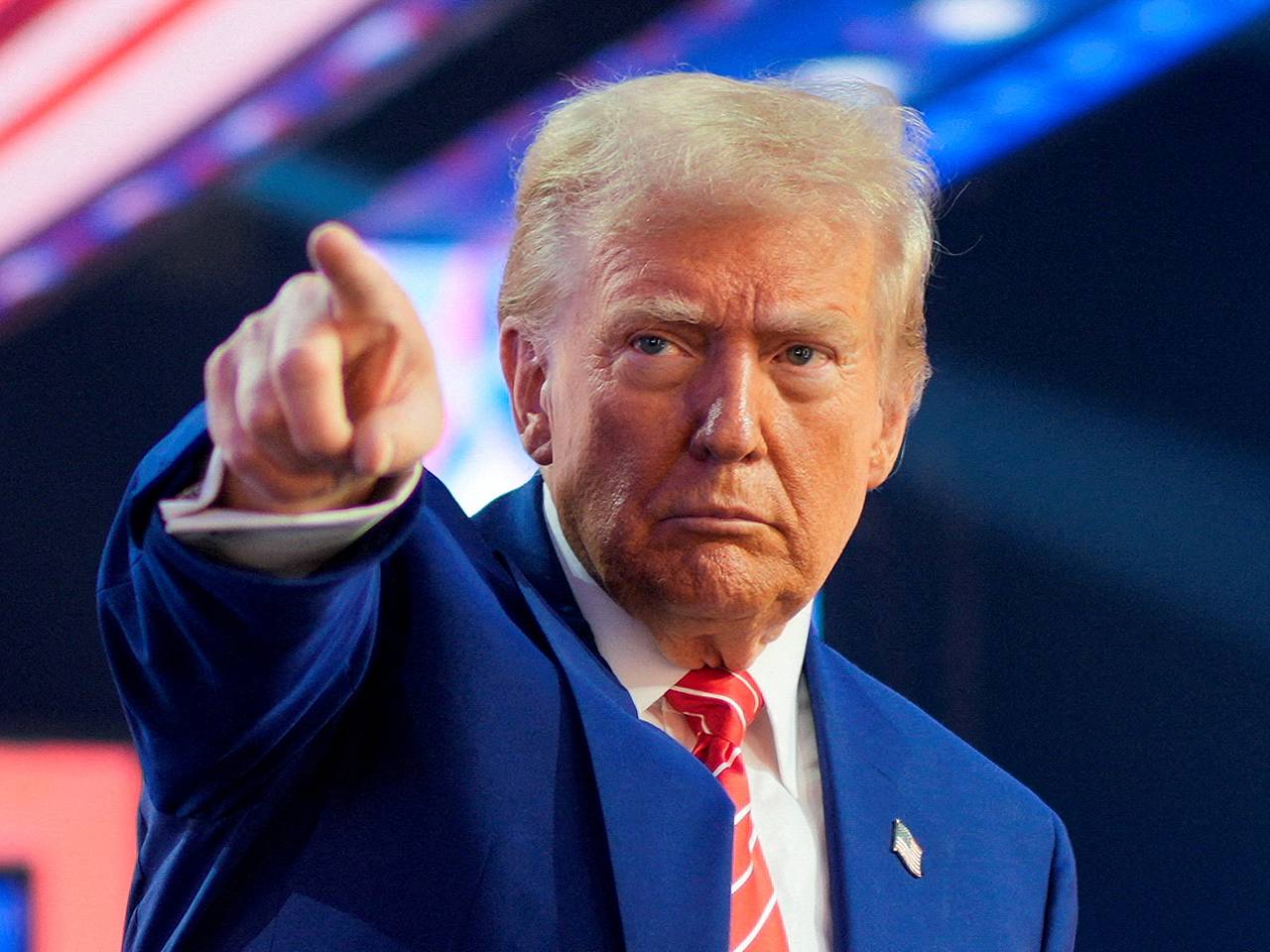 Трамп пообещал найти всех причастных к убийству Кирка