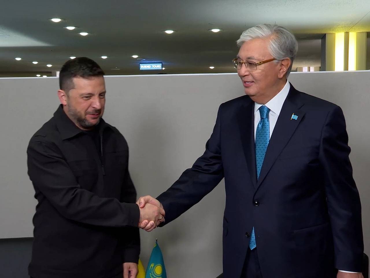 В МИД слова о русофобии Зеленского и Токаева назвали дипфейком
