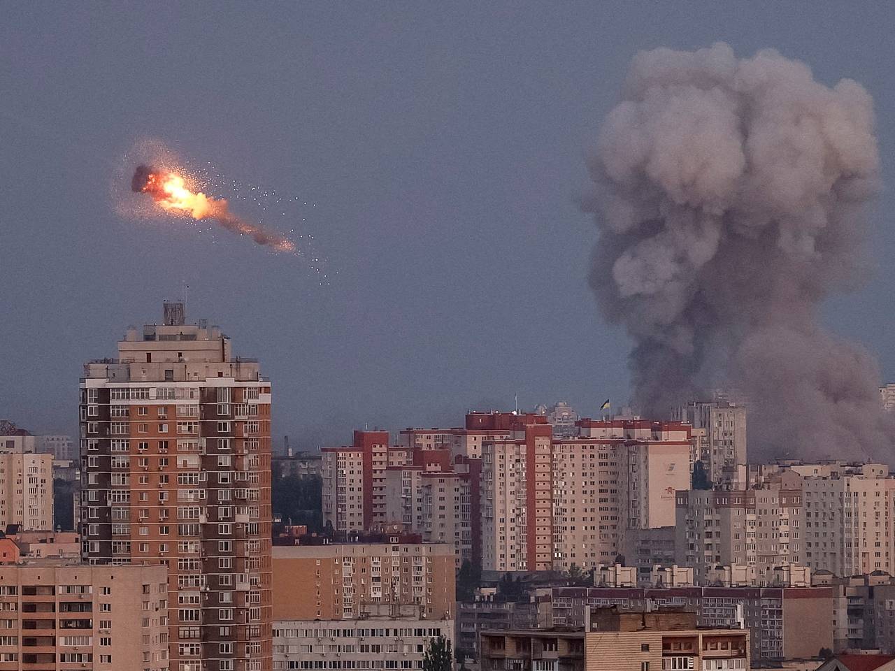 Киев официально прокомментировал сообщения об ударе «Искандером» по зданию Кабмина